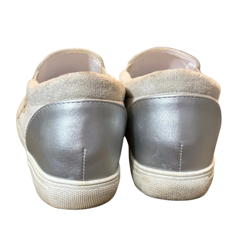 Boutique Women's Casual Cream Slip-On Sneakers Leopard Print‎ Star Detail 6 1/2